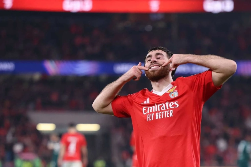 Türk Futbol Tarihinde Bir Dönüm Noktası: Milli Yıldız Rekor Kırdı