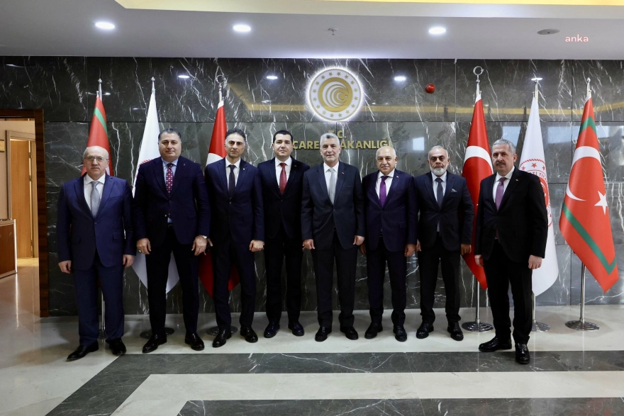 Ticaret Bakanı Bolat, Ayakkabı Üretim Sektörü Temsilcileriyle Buluştu