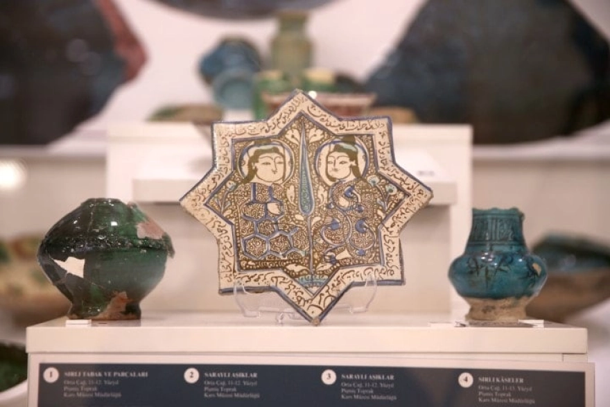 Sırlı Seramikler Gün Yüzüne Çıktı: Her Biri Bir Sanat Eseri