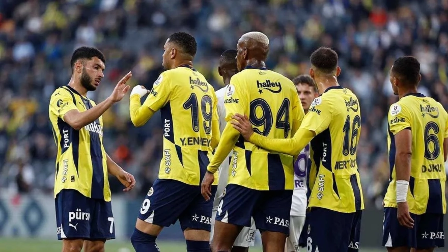 Fenerbahçe'ye Brezilyalı kanat oyuncusu: 50 milyon euroya transfer olmuştu