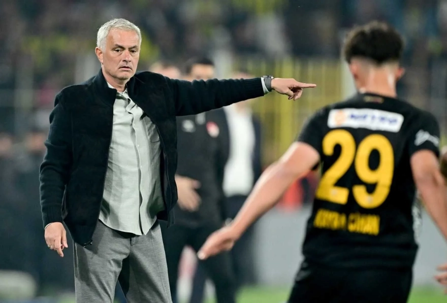 Fenerbahçe'ye Brezilyalı kanat oyuncusu: 50 milyon euroya transfer olmuştu