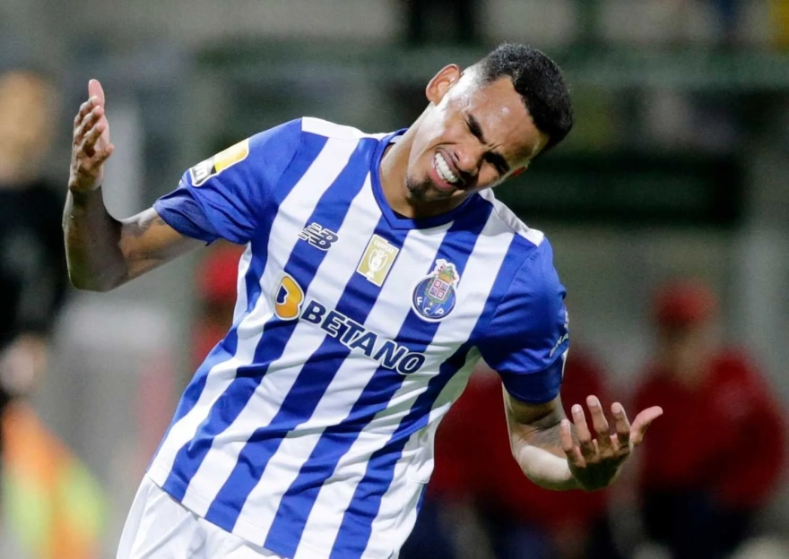 Fenerbahçe'ye Brezilyalı kanat oyuncusu: 50 milyon euroya transfer olmuştu