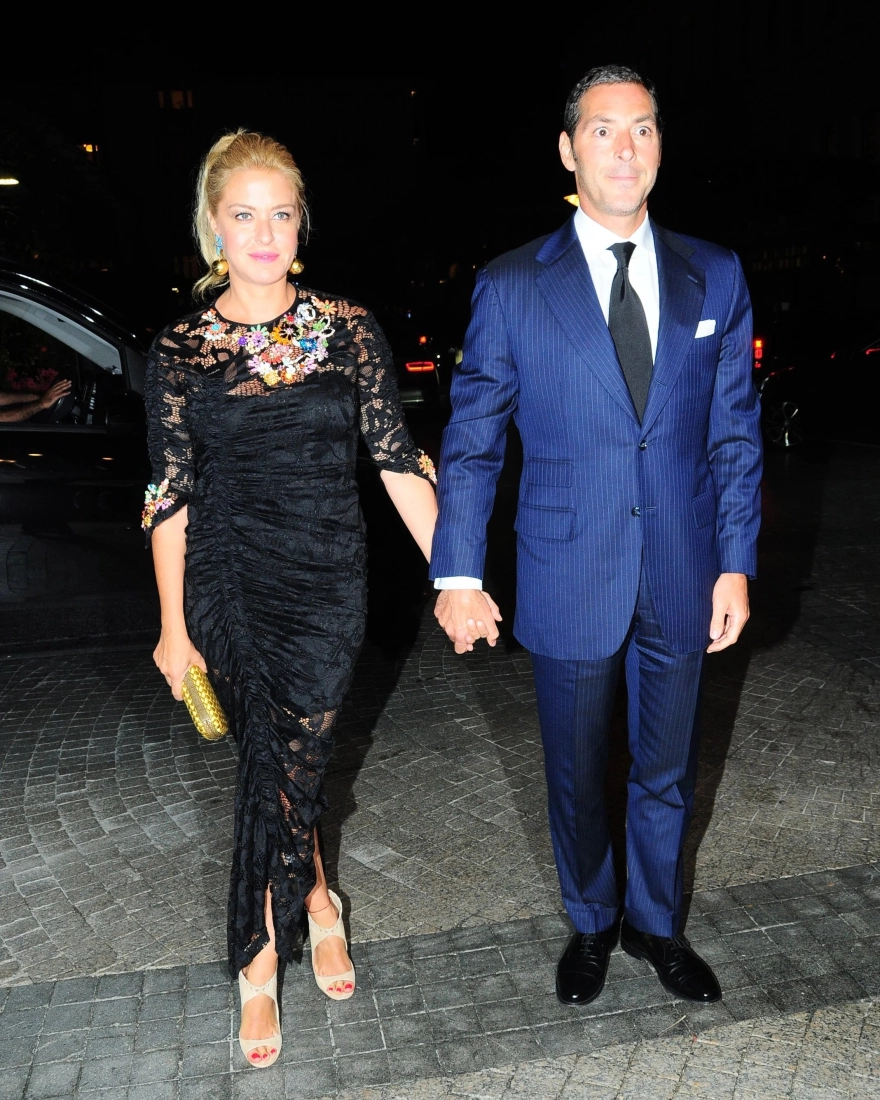 Tanınmış İş İnsanı Yeni İlişkisini Gözler Önüne Serdi