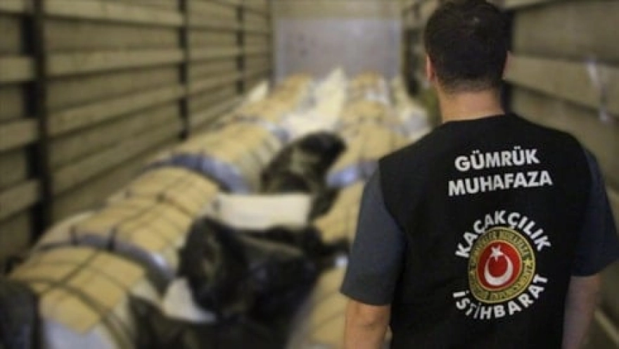 Ticaret Bakanlığı'ndan Yılın İlk Yarısında 35 Milyar Liralık Kaçakçılığa Engel