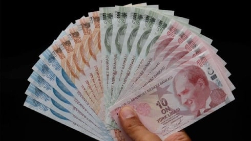 Commerzbank'tan Türk lirası için endişe veren açıklama