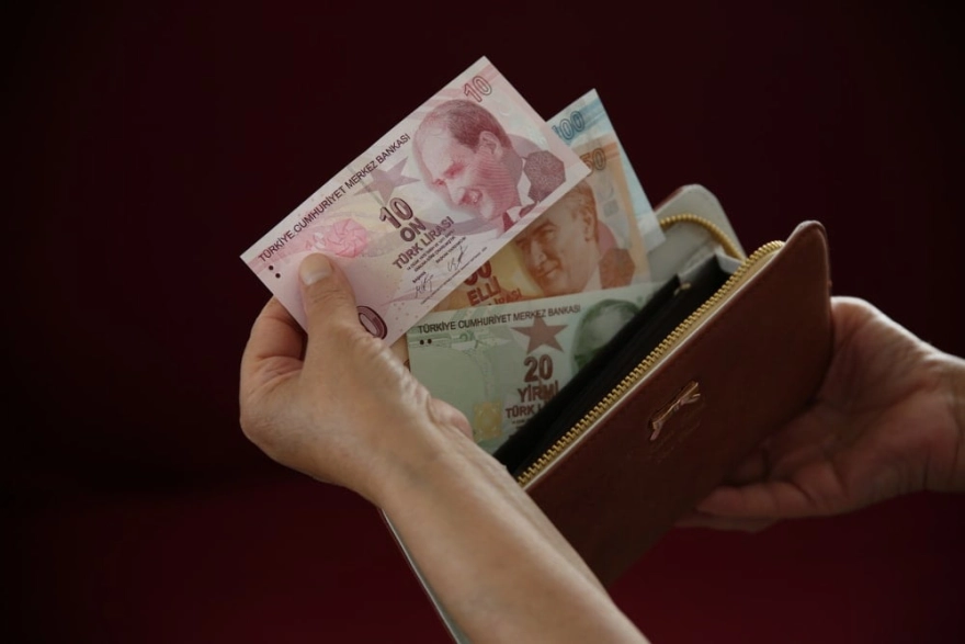 En Cimri Burçlar: Paraya Düşkünlükte Zirvedekiler