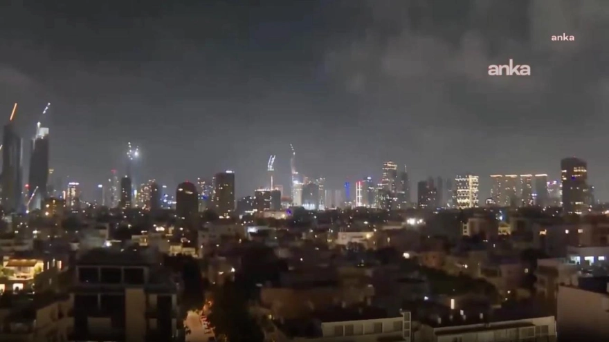 İran Sağlık Bakanlığı, İsrail saldırılarında 600'den fazla can kaybı olduğunu açıkladı.