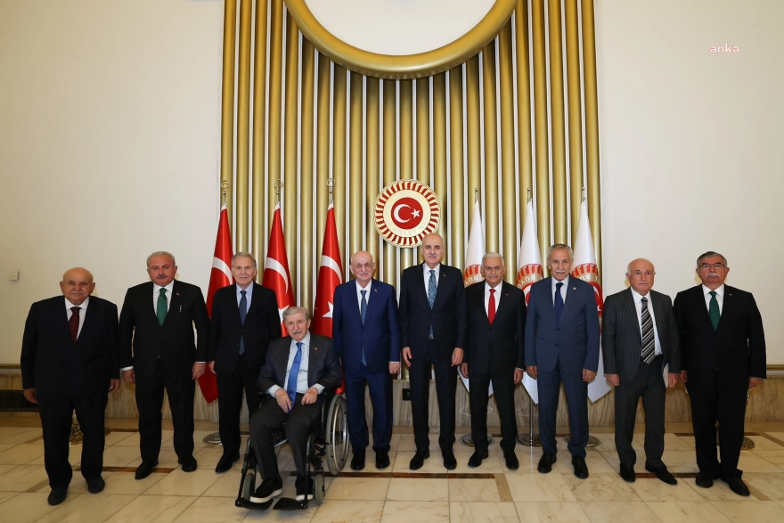 Kurtulmuş, TBMM eski başkanlarıyla 'Terörsüz Türkiye' sürecini görüştü