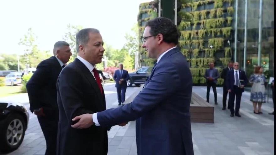 Bulgaristan, Yunanistan ve Türkiye üçlü bakanlar görüşmesinde düzensiz göçle mücadele ve işbirliği vurgulandı.