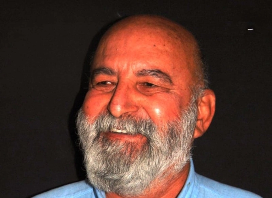 Adana Dost Oyuncuları Yasta