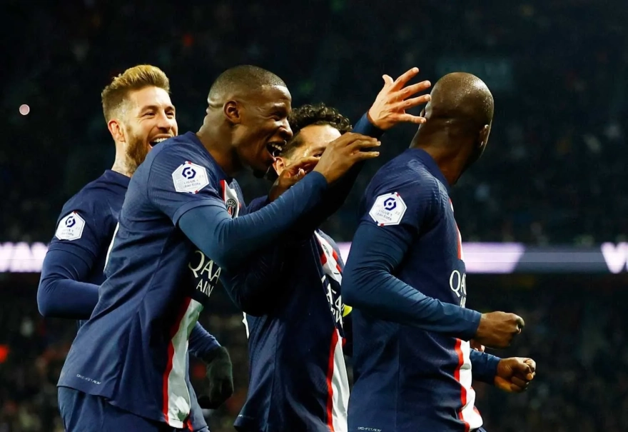 Fenerbahçe'ye PSG'den yeni defans oyuncusu: Skriniar sonrası transfer hamlesi