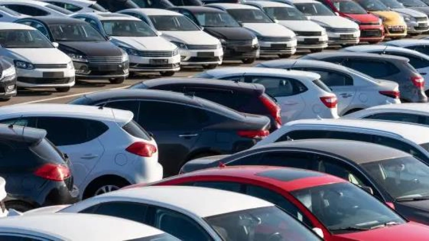 İkinci el araçta “6 ay – 6 bin kilometre” kuralı ve ilan kısıtlaması uzatıldı