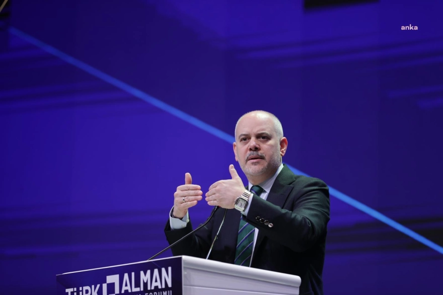 Cumhurbaşkanı Başdanışmanı Kılıç, Almanya'da savunma sanayi ve Türk toplumu sorunlarını görüştü