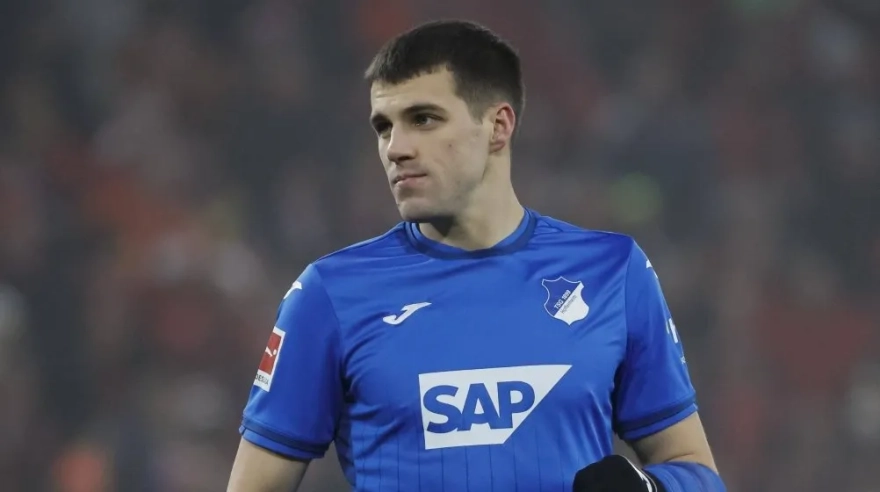 Beşiktaş'ta Yeni Sezonun İlk Transferi Gerçekleşti: David Jurasek İstanbul'a Geliyor