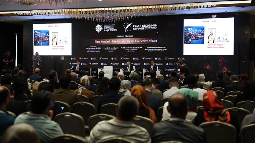 Akademisyenler, Prof. Dr. Fuat Sezgin'in Hayatını ve Çalışmalarını Anlattı
