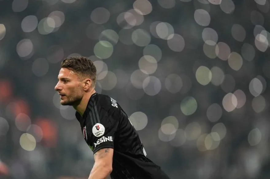 Beşiktaş'ta beklenen ayrılık gerçekleşiyor