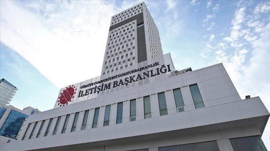 İzmir'deki Orman Yangını İddiasını DMM Yalanladı