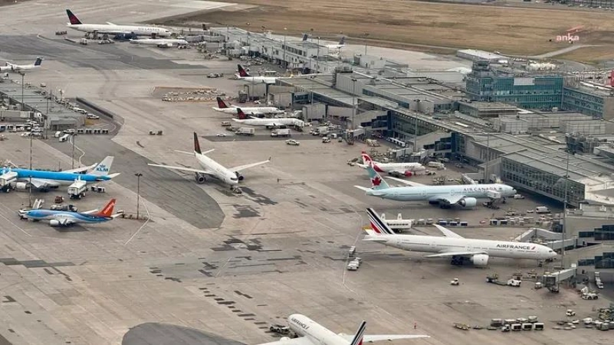 Kanada'nın Ottawa ve Montreal Havalimanlarında bomba alarmı üzerine uçuşlar durduruldu.