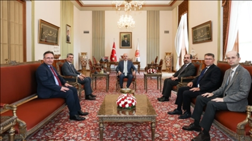 TBMM Başkanı Kurtulmuş, Atatürk Kültür, Dil ve Tarih Yüksek Kurumu Başkanı Prof. Dr. Örs'ü Kabul Etti