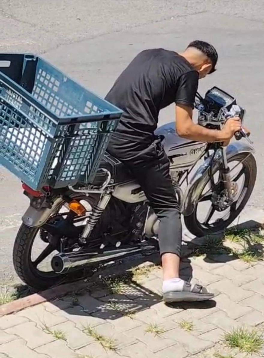 Batman'da uyuşturucu etkisindeki gençler sokak ortasında baygın halde bulundu