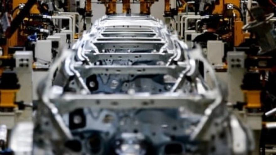 Mercedes-Benz'in ikinci çeyrek satışları yüzde 9 azaldı