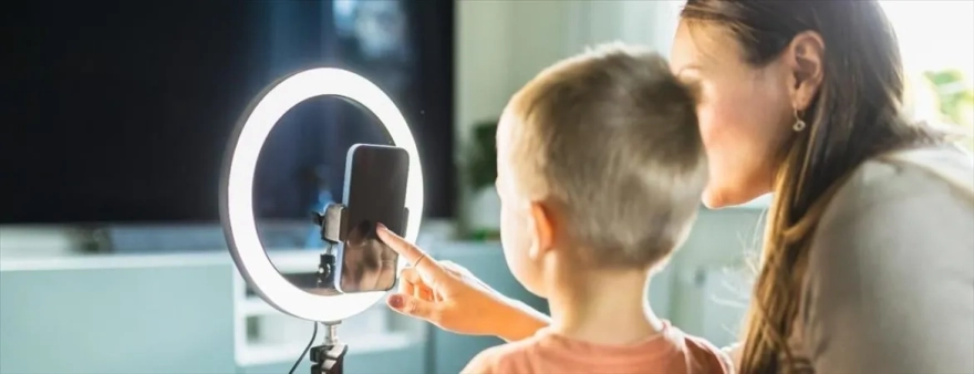 Çocuklarınızı dijital dünyada yalnız bırakmayın: 10 önlem