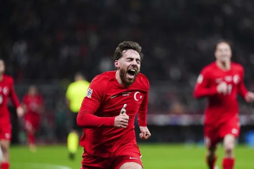 Ünlü Gazeteci Duyurdu: Orkun Kökçü Beşiktaş'a Geliyor!