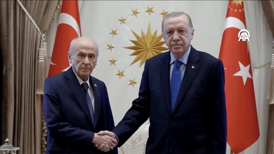 Cumhurbaşkanı Erdoğan, MHP Genel Başkanı Bahçeli'yi ağırladı