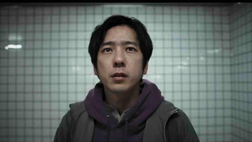 Metro'nun 8 Numaralı Çıkışı Cannes'da Ayakta Alkışlandı