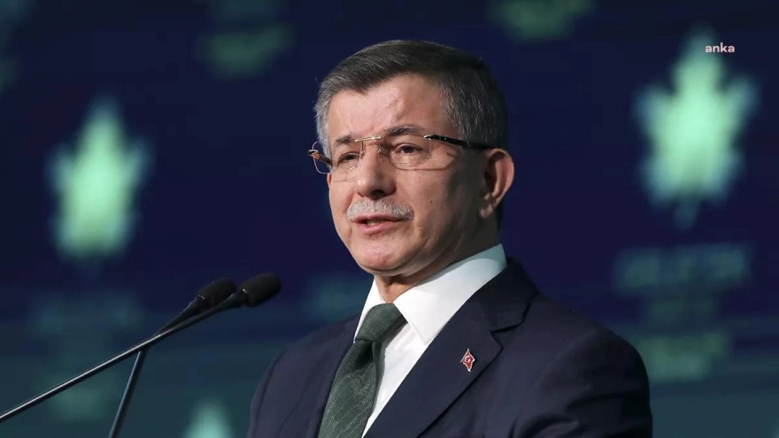 Davutoğlu'ndan Şarköy Yangınına Yönelik Açıklama: 