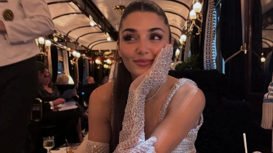 Dünya Güzellik Tahtına İki Türk Oyuncu Oturdu: Hollywood'u Solladılar