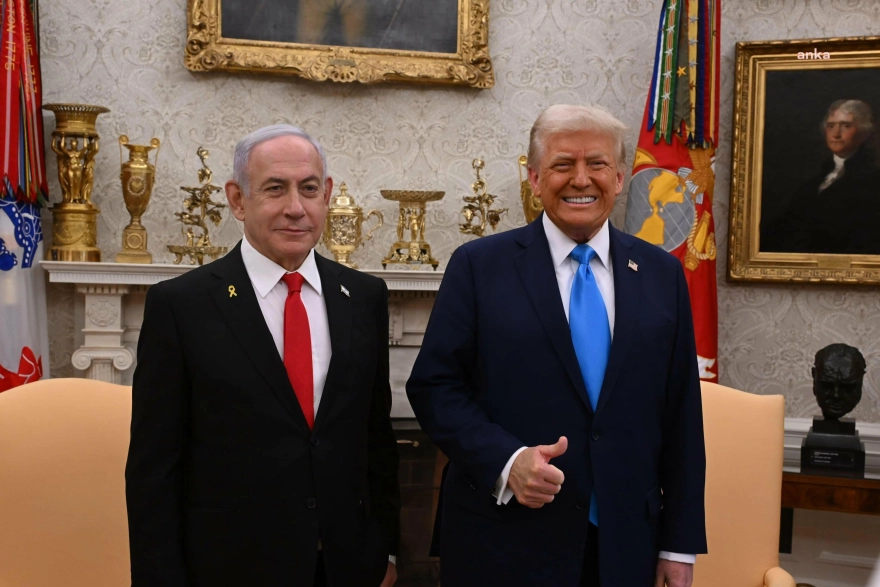 Başkan Trump, İsrail'in Suriye'ye Yönelik Hava Saldırılarına Şaşırdı ve Netanyahu'yu Aradı