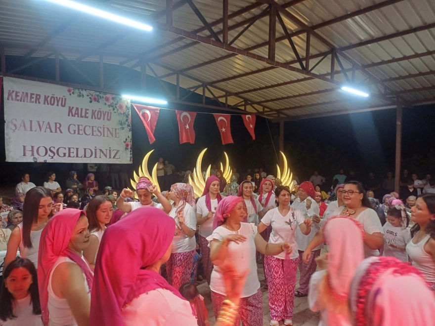 Salihli'nin Kemer ve Kale mahallelerinde yaşayan kadınlar, erkeklere kapalı 