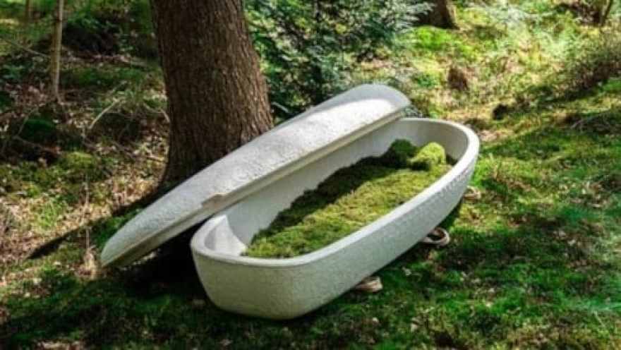 45 günde toprak olan tabut üretildi