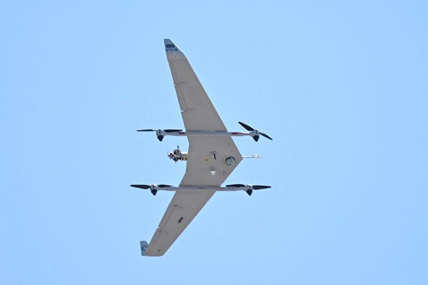 Uluslararası Savunma Sanayii Fuarı IDEF 2025'te Yerli Araçlarla Geçiş Töreni Düzenlendi