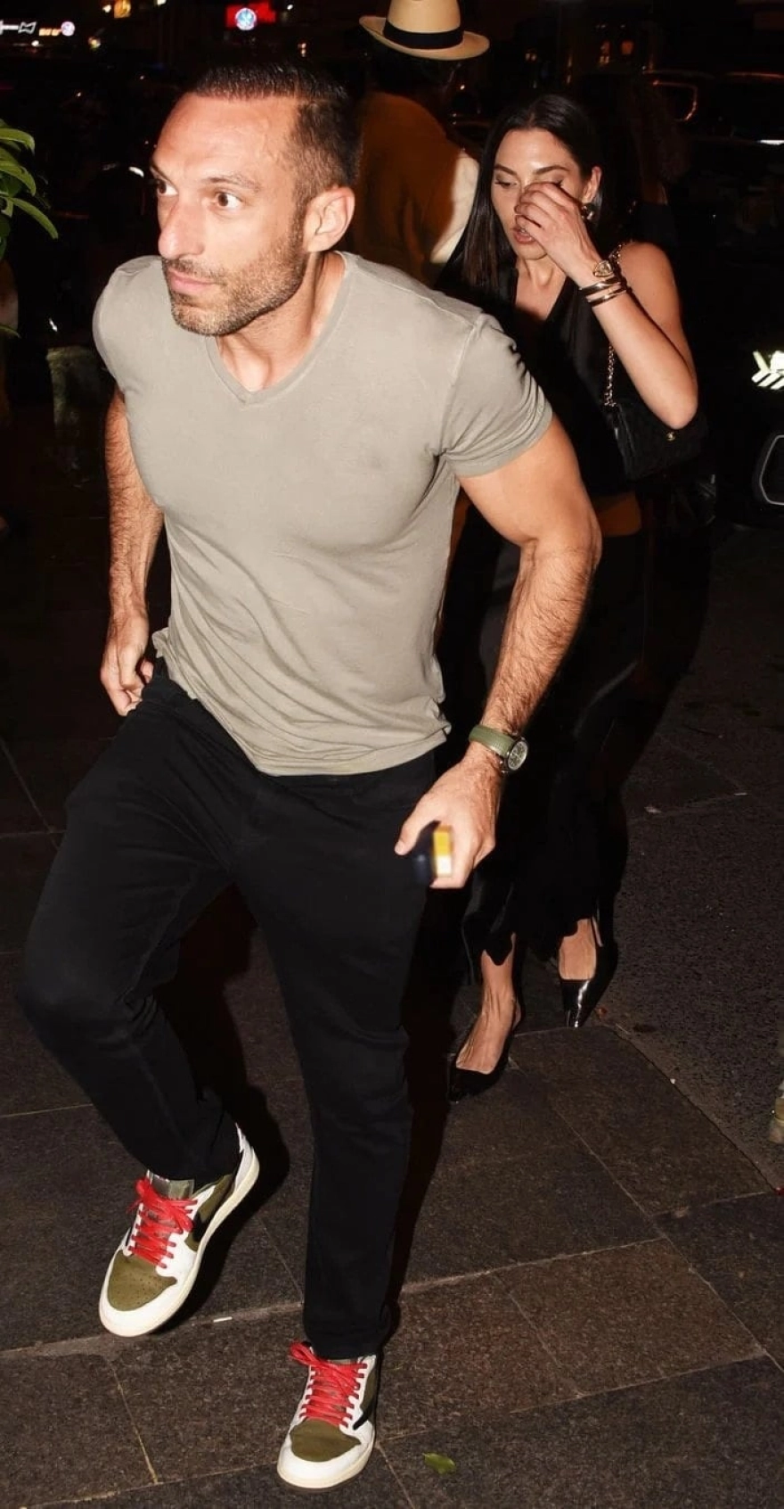 Gizlenmekten Vazgeçtiler