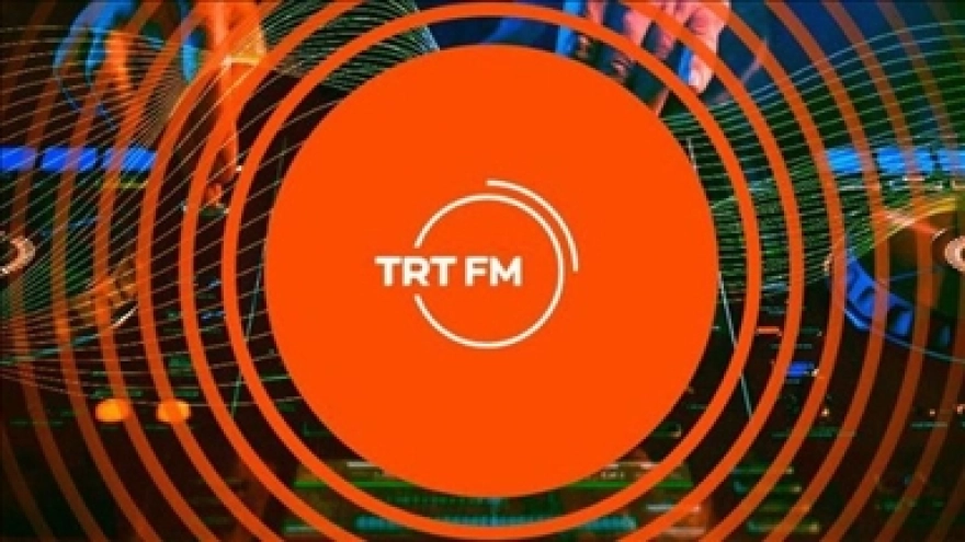 TRT FM'den yaz akşamlarına müzik yayını
