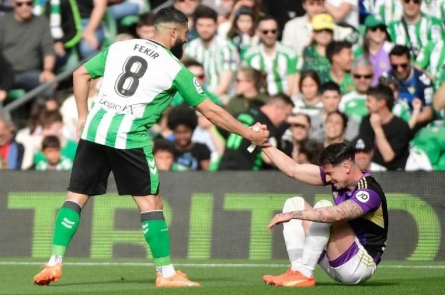 Beşiktaş'ta beklenen transfer harekatı: Sürpriz isim bedelsiz olarak takıma katılacak.