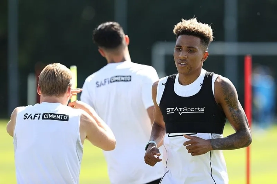 Beşiktaş'ta Gedson Fernandes'in ardından üç ayrılık daha yaşanıyor