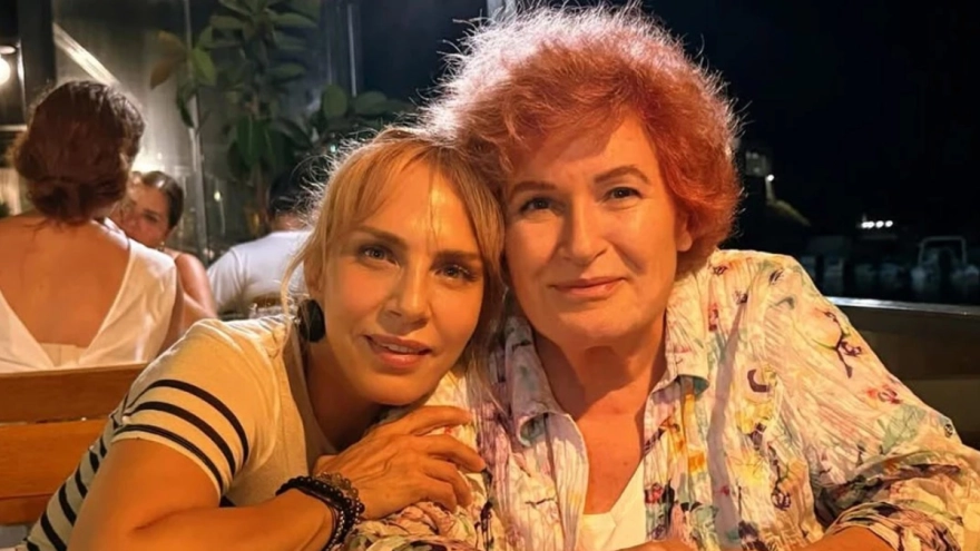 Selda Bağcan'a Yapılan İşlem Şaşkınlık Yarattı: Görenler Meral Akşener Sandı