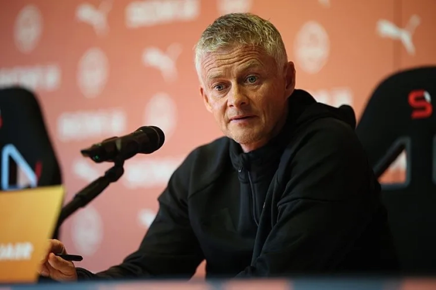 Beşiktaş'ta Yeni Bir Ayrılık Kapıda! Semih Kılıçsoy, Shakhtar Maçı Sonrası Uçağa Biniyor