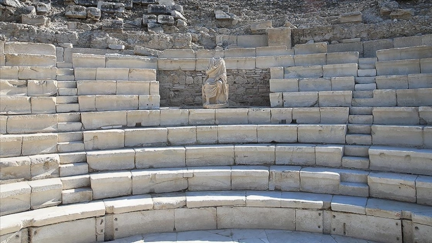 2050 Yıllık Laodikya Meclis Binası Ortaya Çıkarıldı