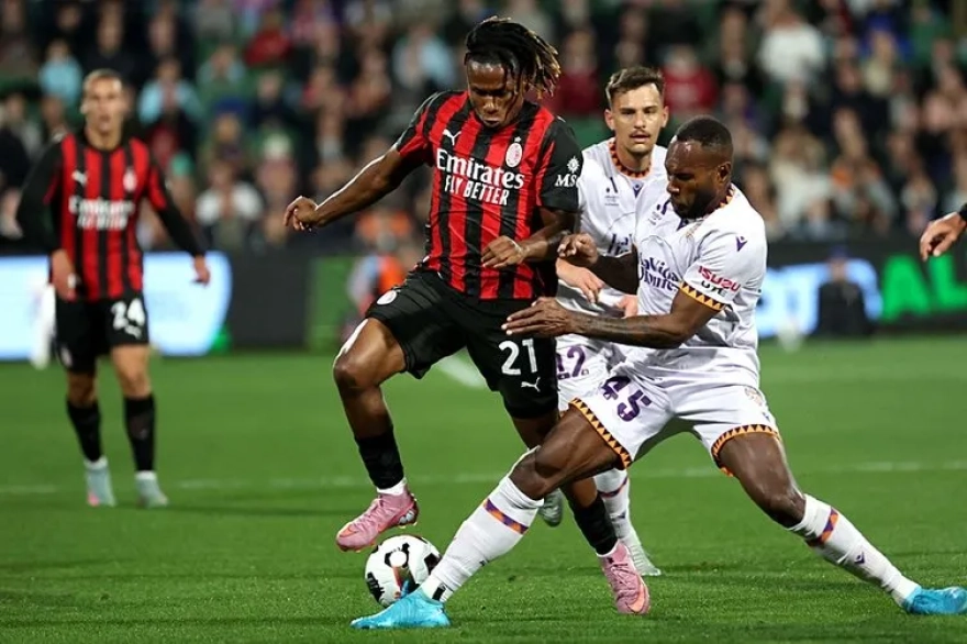 Beşiktaş ve Fenerbahçe'den Beklenmedik Transfer Girişimi