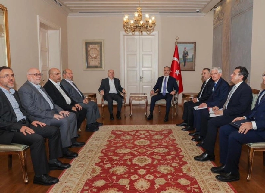 Dışişleri Bakanı Hakan Fidan, Hamas heyetiyle İstanbul'da bir araya geldi