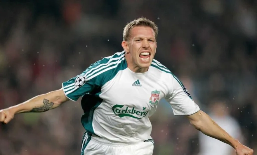 Dünyanın en çok kırmızı kart gören futbolcuları belirlendi; listede bir Türk oyuncu da yer alıyor.