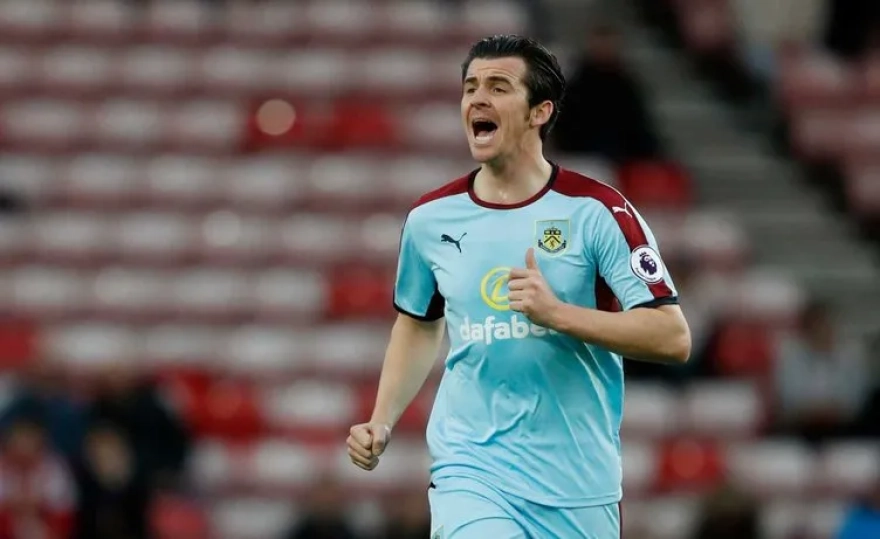 Dünyanın en çok kırmızı kart gören futbolcuları belirlendi; listede bir Türk oyuncu da yer alıyor.