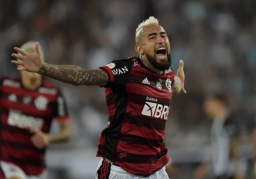 Dünyanın en çok kırmızı kart gören futbolcuları belirlendi; listede bir Türk oyuncu da yer alıyor.