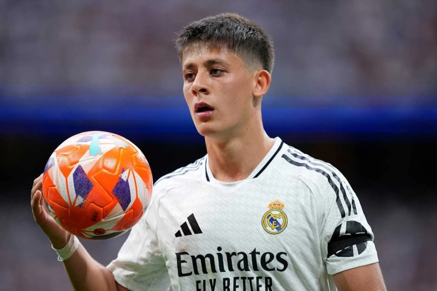 Arda Güler'e tarihi transfer teklifi geldi: Xabi Alonso'dan flaş karar...