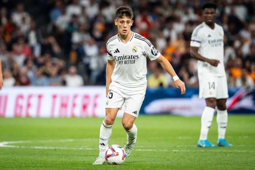 Arda Güler'e tarihi transfer teklifi geldi: Xabi Alonso'dan flaş karar...