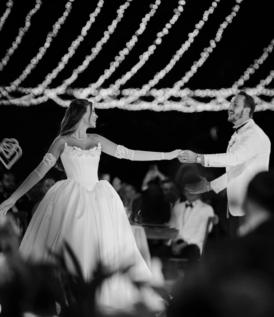 Lale Onuk, evlendikten sonra ilk kez sosyal medya hesabından bir paylaşım yaptı.